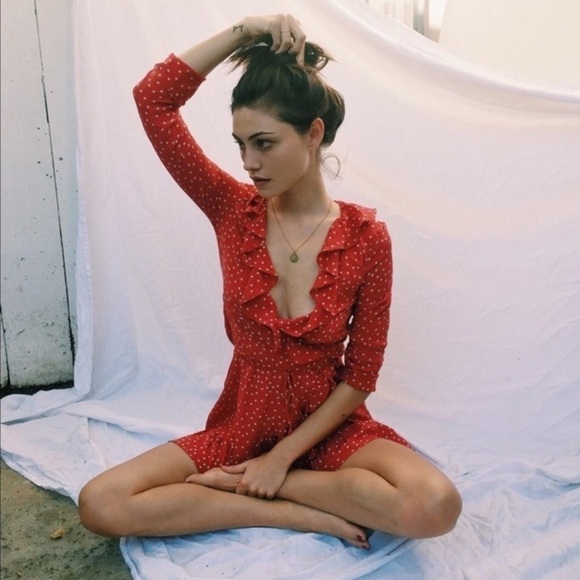 REALISATION PAR Red Alexandra Star Print Ruffle Long Sleeve Wrap Mini Dr… - Picture 10 of 14